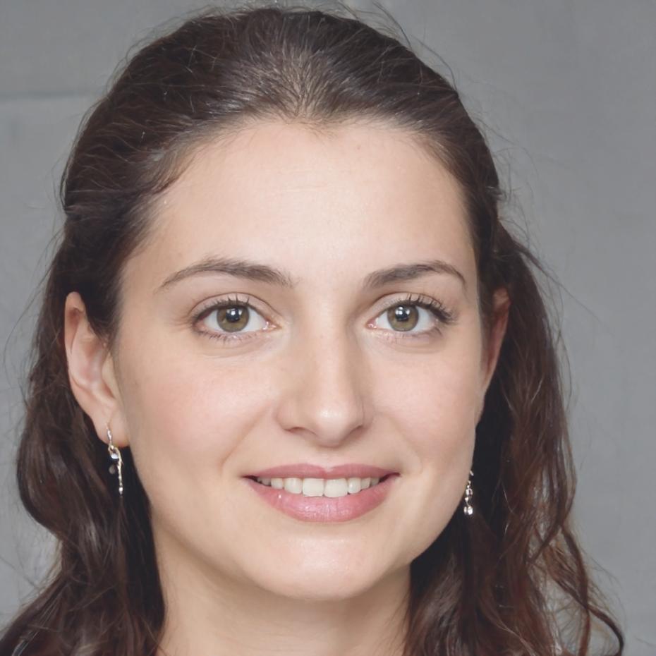 Portrait of Kirsten Lindberg, Lead UX Designer